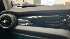 MINI Hatchback 1.5 Cooper Classic 5dr Auto Petrol Hatchback